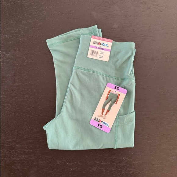 32 Degrees Pants - NWT 32 Degrees Women's Cool Mint Leggings